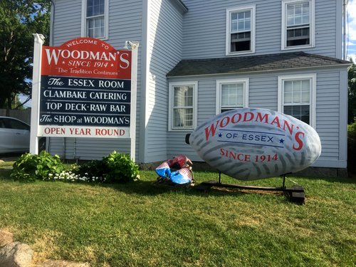 Woodman's of Essex sign and building, since 1914